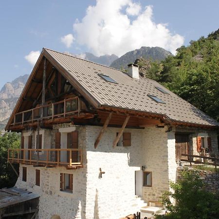 Ferienwohnung L'Eyssart Les Vigneaux Exterior foto